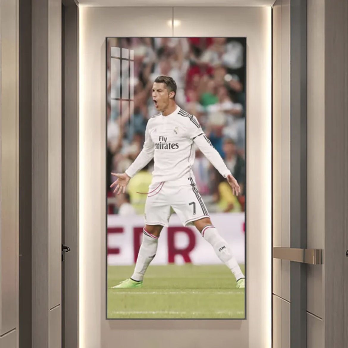 Cristiano Ronaldo "siu" Celebration - Vertical 1:2 WallArt