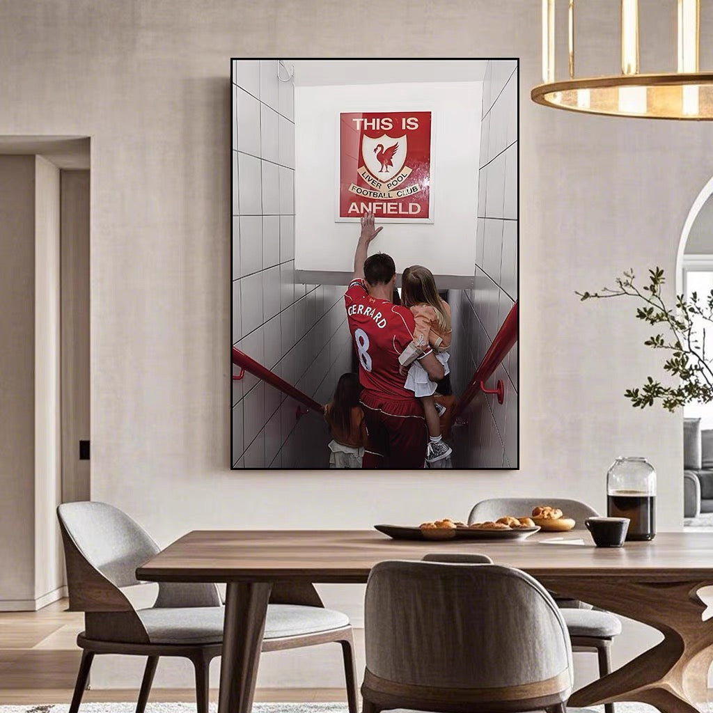 Steven Gerrard Liverpool Legend Poster – Iconic Football Wall Art