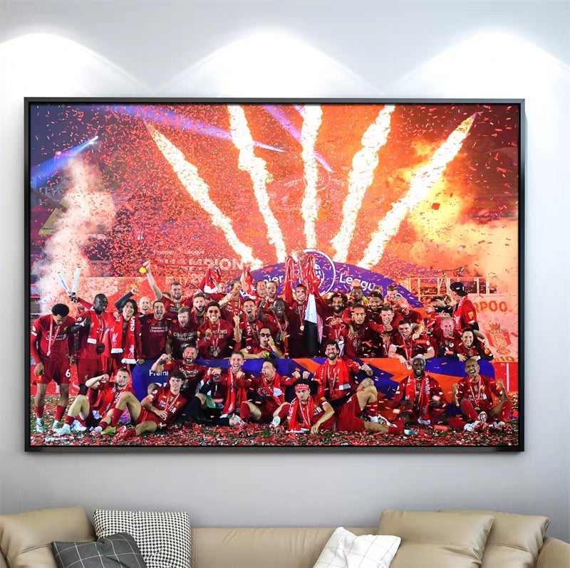 Gerrard Liverpool Wall Art – Classic Football Poster for Fans