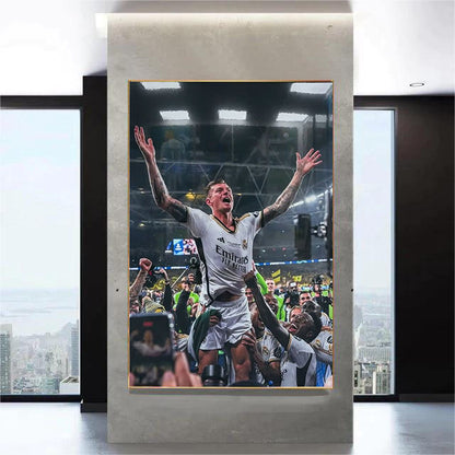 Toni Kroos Real Madrid WALL ART - Crystal Porcelain Painting - Aluminum Frame