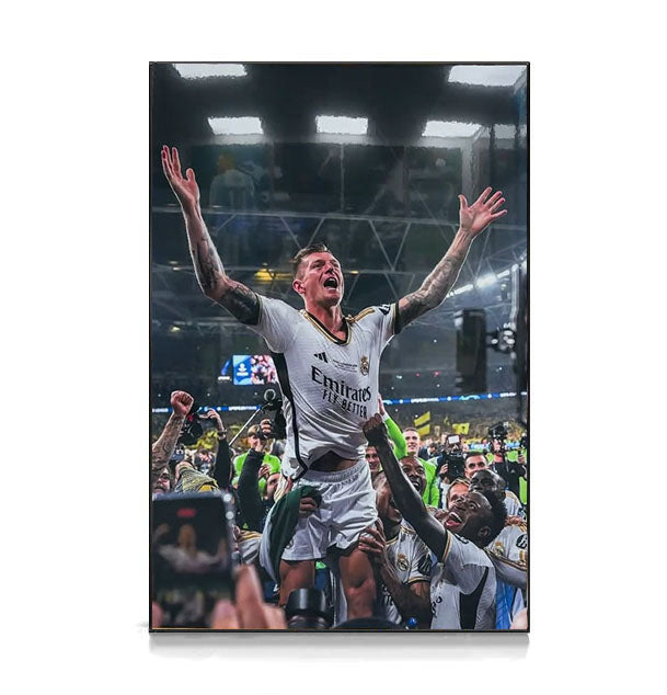 Toni Kroos Real Madrid WALL ART - Crystal Porcelain Painting - Aluminum Frame